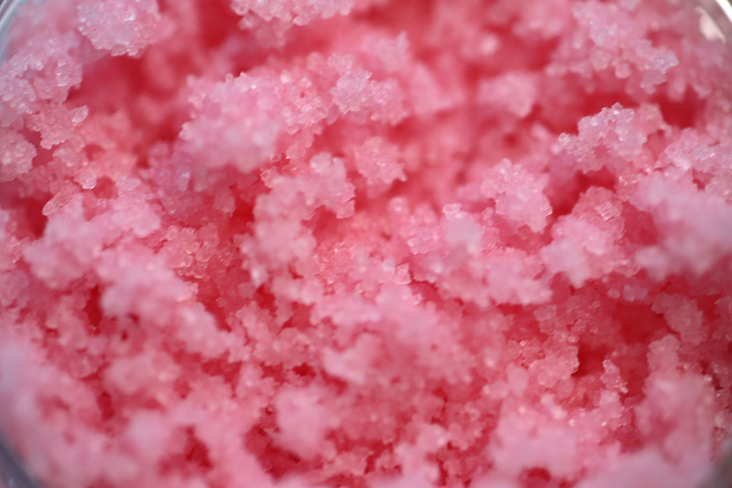 Moisturizing Body Scrub "Berry Cupcake"