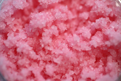 Moisturizing Body Scrub "Berry Cupcake"